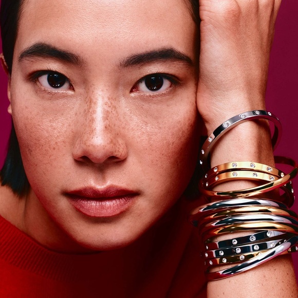 Kate Spade Set in Stone Hinged Silver Bangle - Picture 2 of 8